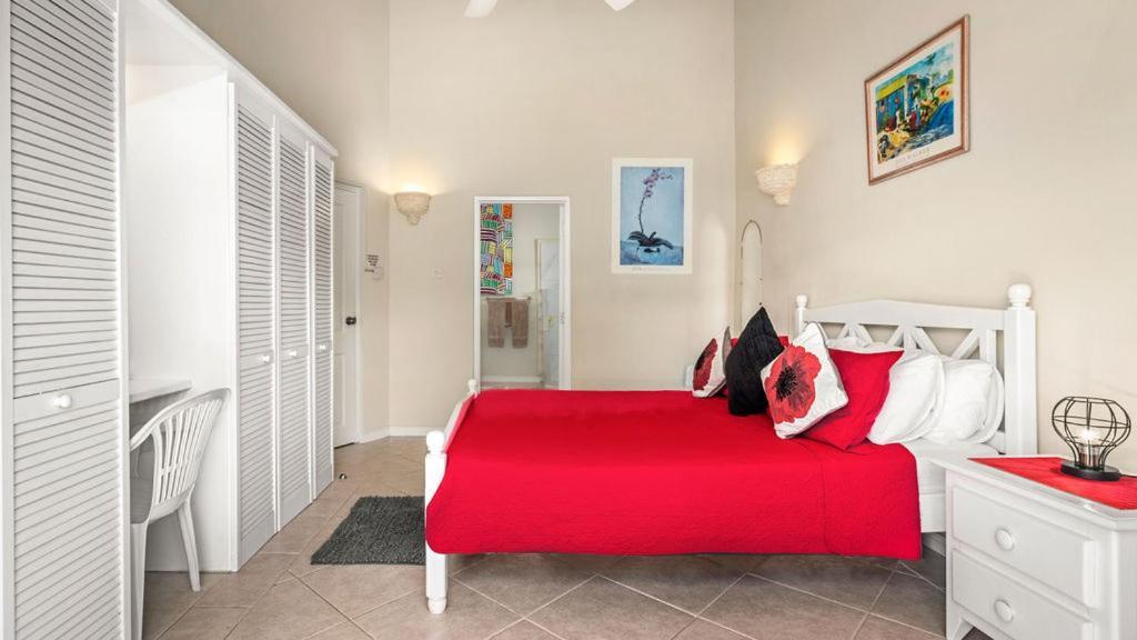 Nanpa, Luxury Family Three Bed Villa, St James West Coast, Private Pool Saint James Eksteriør bilde